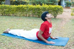 Dhanurasana